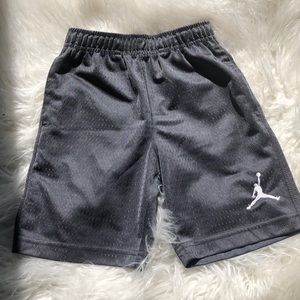 Nike Jordan Jumpman athletic shorts kids 4/XS gray